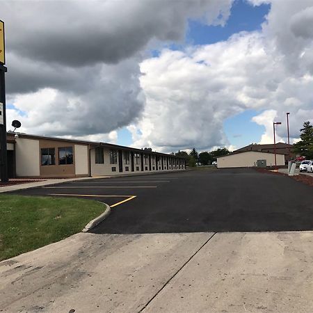 Super 9 Motel Troy Екстер'єр фото