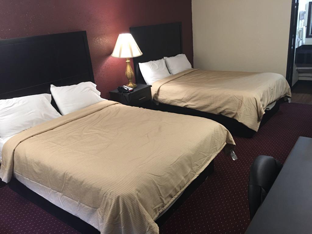 Super 9 Motel Troy Екстер'єр фото
